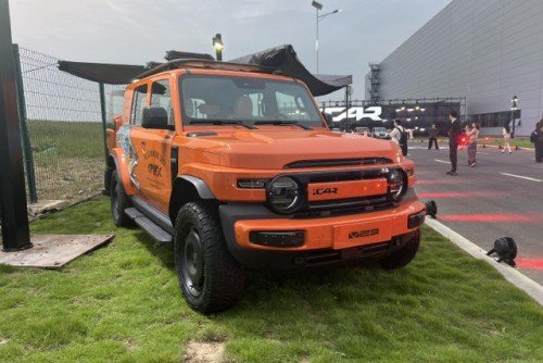 超级iCAR V23燃情上市，12.28万元起开启激情驾驭